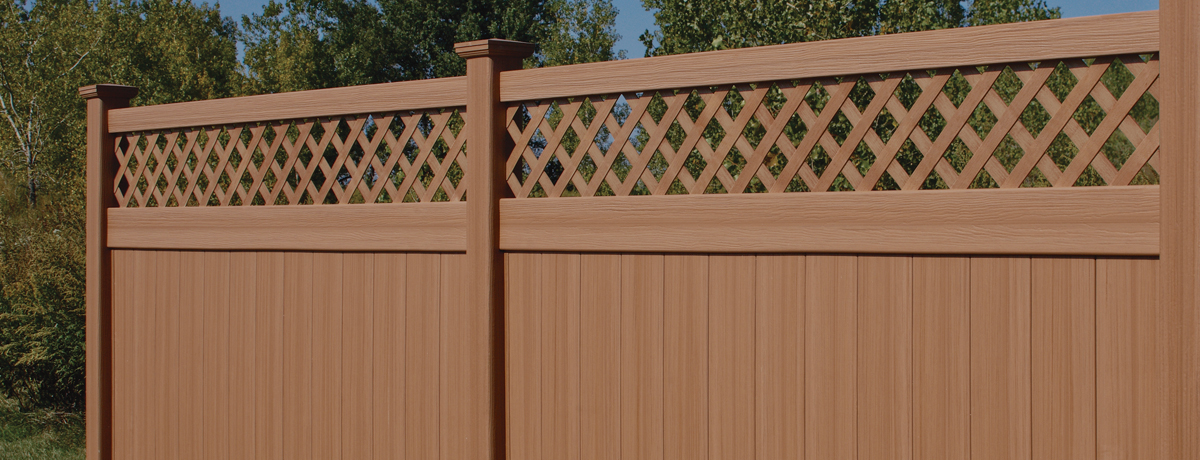 Vinyl Flat Board Privacy Fence without spacing and with Lattice Topper